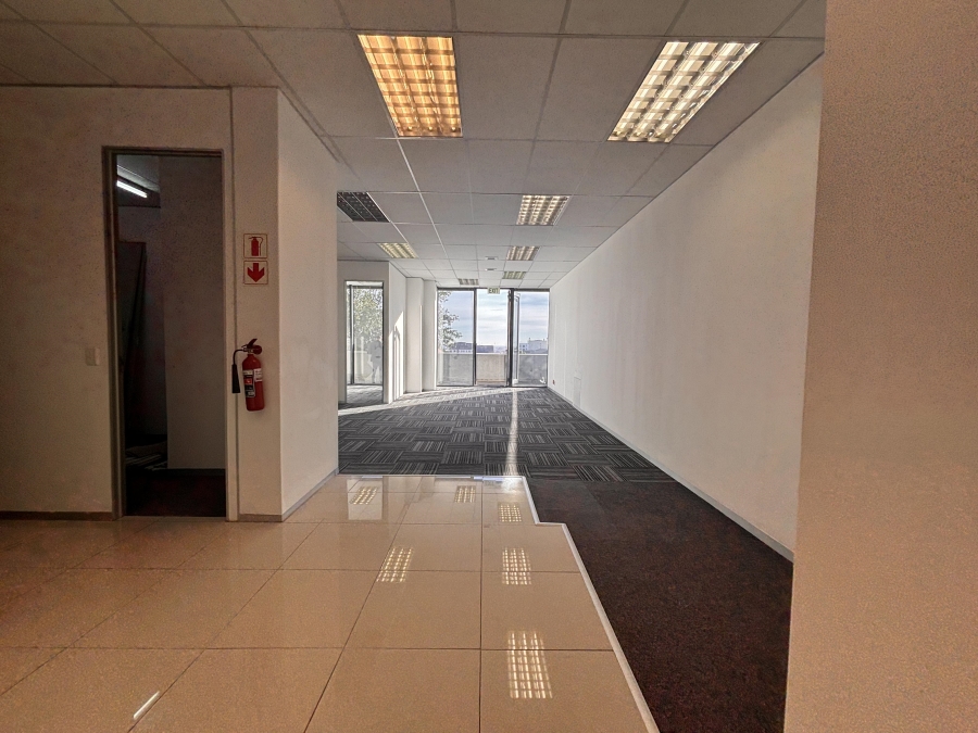 To Let commercial Property for Rent in Woodstock Western Cape